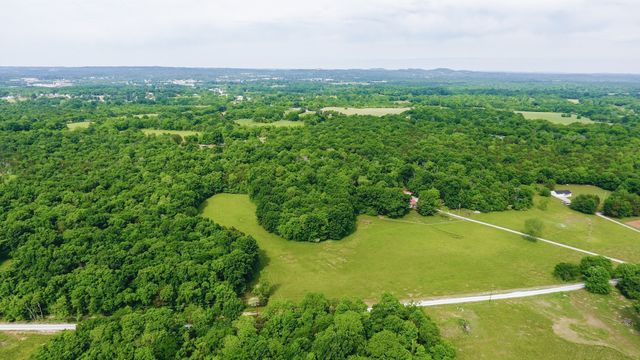 1545 Irwin Rd, Lewisburg, TN 37091