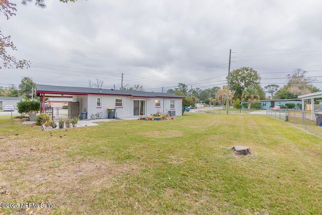 4504 BARNES Road, Jacksonville, FL 32207