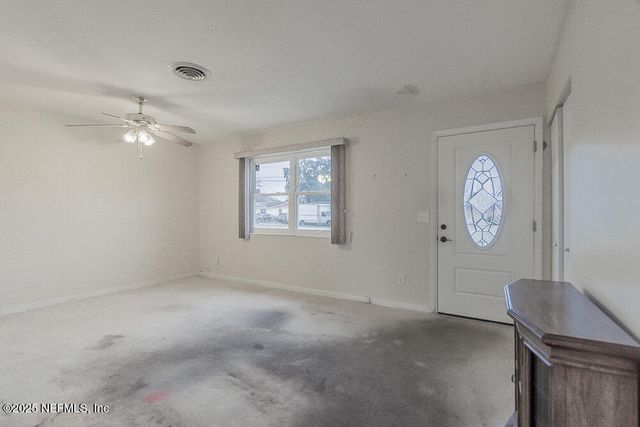 4504 BARNES Road, Jacksonville, FL 32207