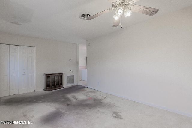 4504 BARNES Road, Jacksonville, FL 32207