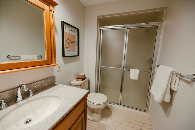 157 Wood Creek Drive, Pittsford, NY 14534