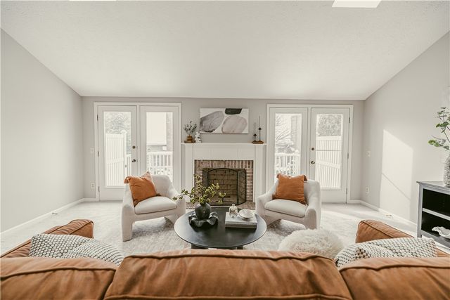 157 Wood Creek Drive, Pittsford, NY 14534