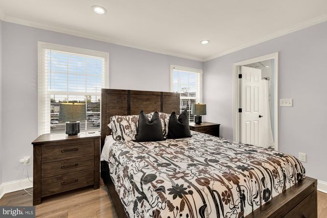 1024-B BRIXTON CT, Sterling, VA 20164