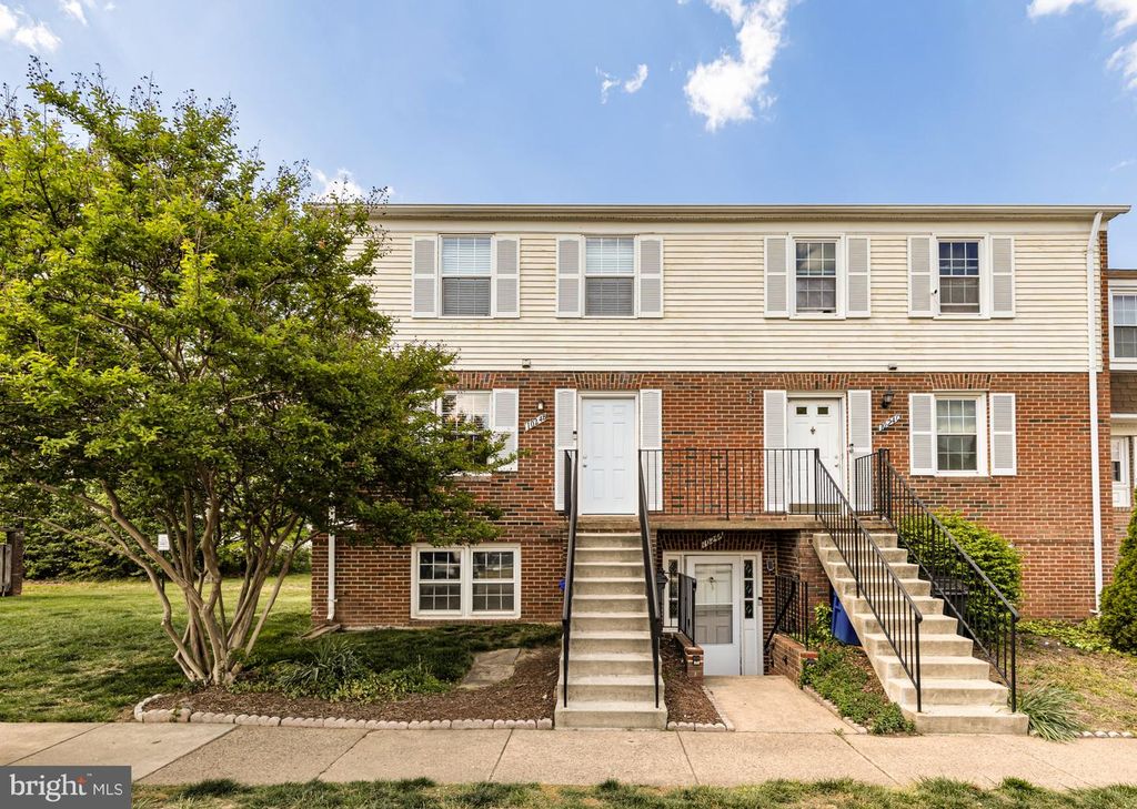 1024-B BRIXTON CT, Sterling, VA 20164