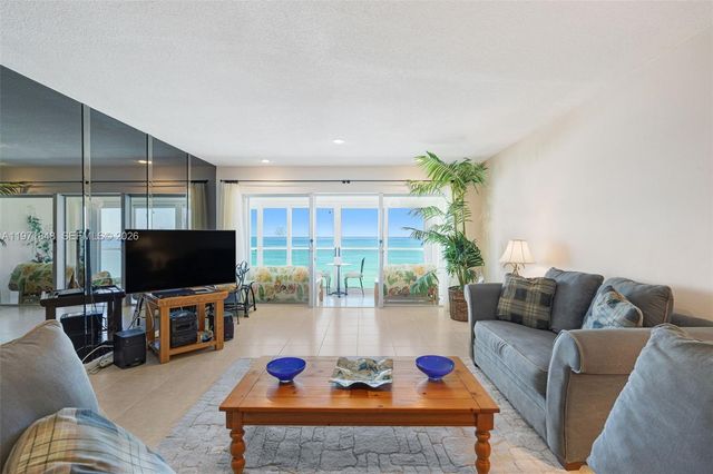 2001 S Surf Rd 6A, Hollywood, FL 33019