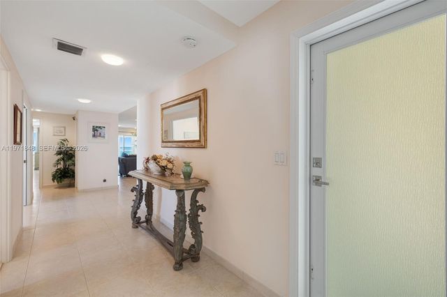 2001 S Surf Rd 6A, Hollywood, FL 33019