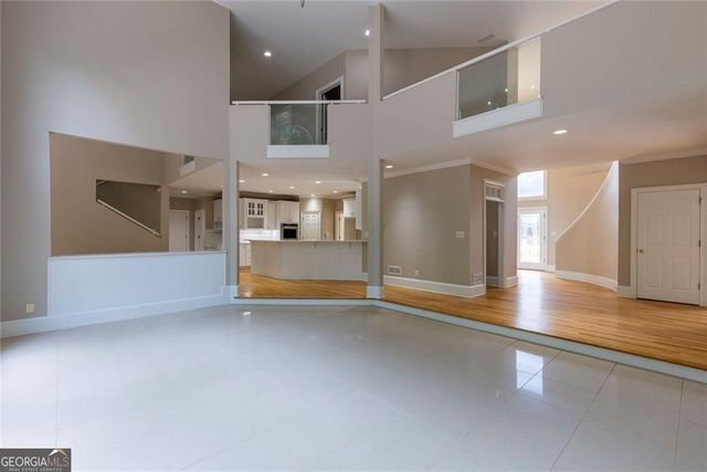 8445 Sentinae Chase Drive, Roswell, GA 30076