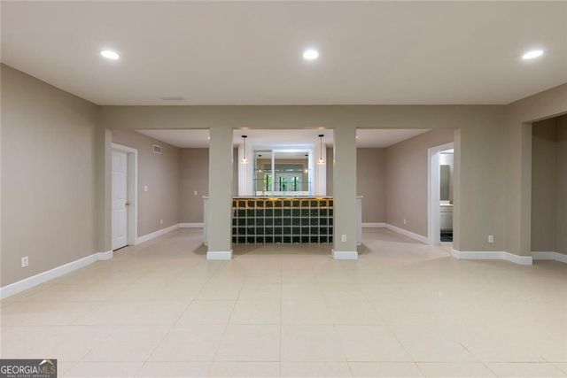 8445 Sentinae Chase Drive, Roswell, GA 30076