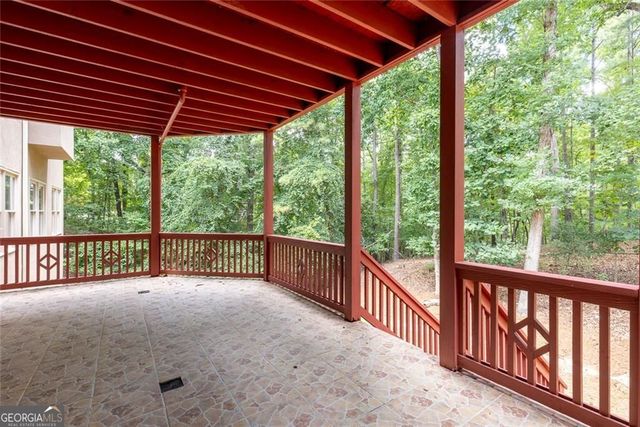 8445 Sentinae Chase Drive, Roswell, GA 30076