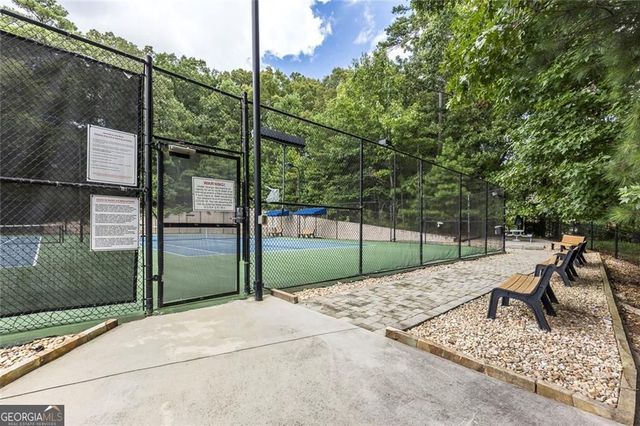 8445 Sentinae Chase Drive, Roswell, GA 30076