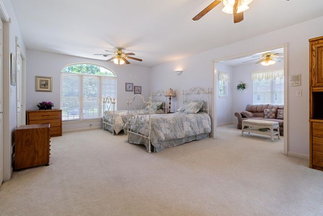 1739 Beachview Court, Crown Point, IN 46307