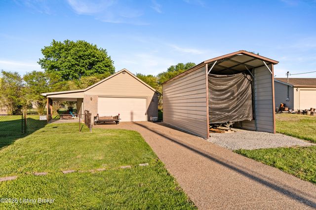 146 N Kristal Springs Dr, Shepherdsville, KY 40165