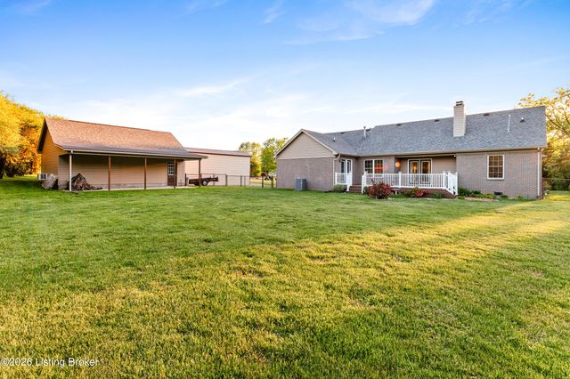146 N Kristal Springs Dr, Shepherdsville, KY 40165