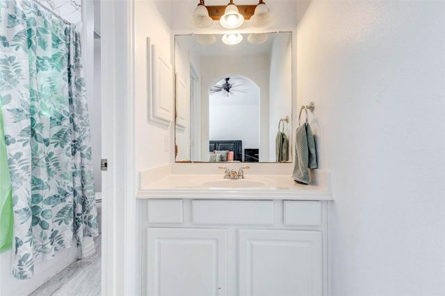 26511 Cresent Cove Lane, Katy, TX 77494