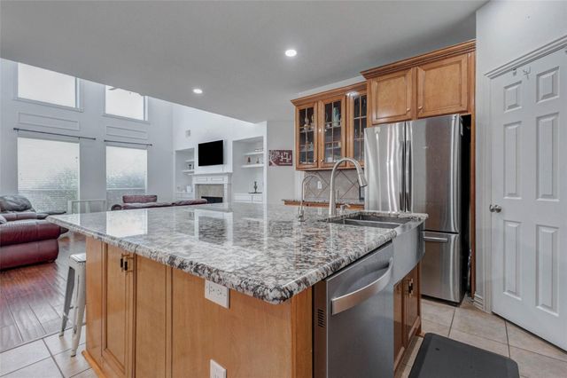 26511 Cresent Cove Lane, Katy, TX 77494