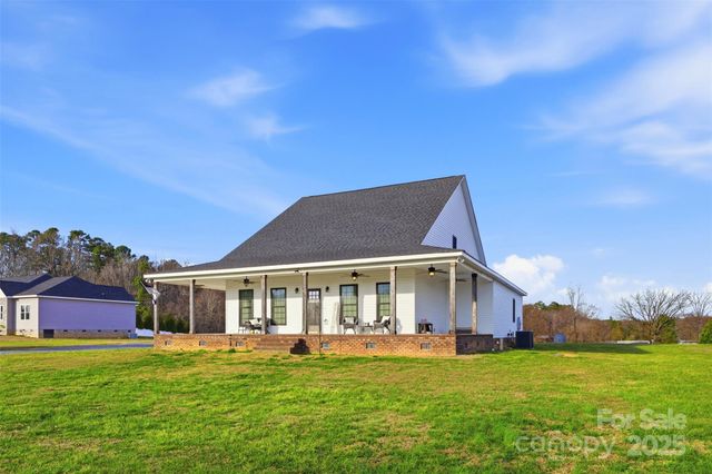 16659 Five Point Road, Locust, NC 28097