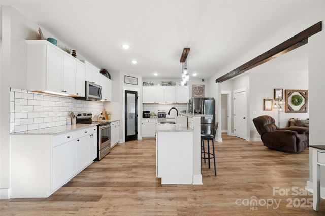 16659 Five Point Road, Locust, NC 28097