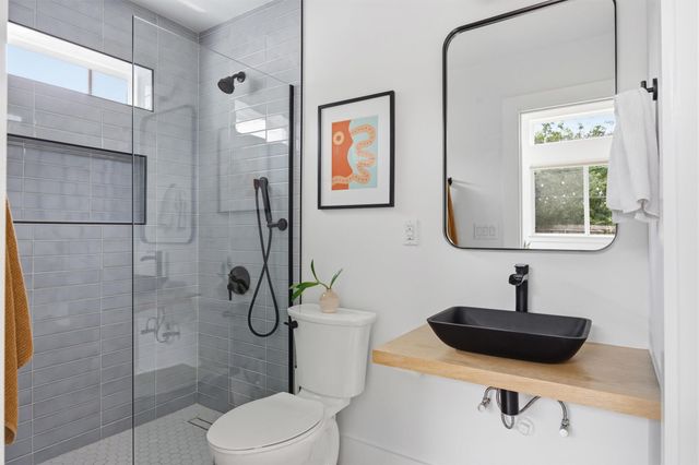 2509 Wheless LN 2, Austin, TX 78723