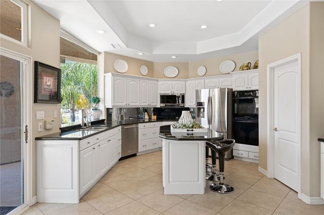 22001 Loch Lomond Drive, Canyon Lake, CA 92587