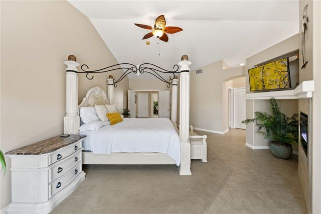 22001 Loch Lomond Drive, Canyon Lake, CA 92587