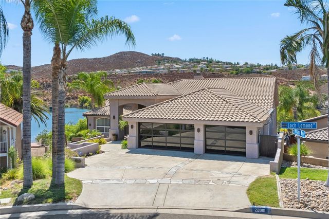 22001 Loch Lomond Drive, Canyon Lake, CA 92587