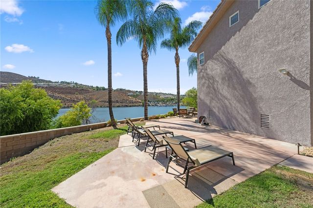 22001 Loch Lomond Drive, Canyon Lake, CA 92587