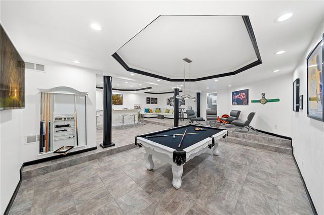 22001 Loch Lomond Drive, Canyon Lake, CA 92587