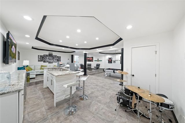 22001 Loch Lomond Drive, Canyon Lake, CA 92587
