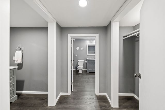 22001 Loch Lomond Drive, Canyon Lake, CA 92587