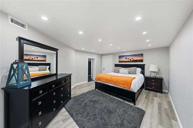 22001 Loch Lomond Drive, Canyon Lake, CA 92587