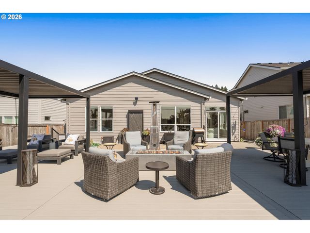 41520 METOLIUS Ave, Sandy, OR 97055