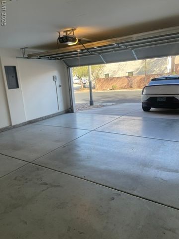 578 Haunts Walk Ave, Las Vegas, NV 89178