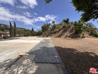 1309 Laurel Way, Beverly Hills, CA 90210