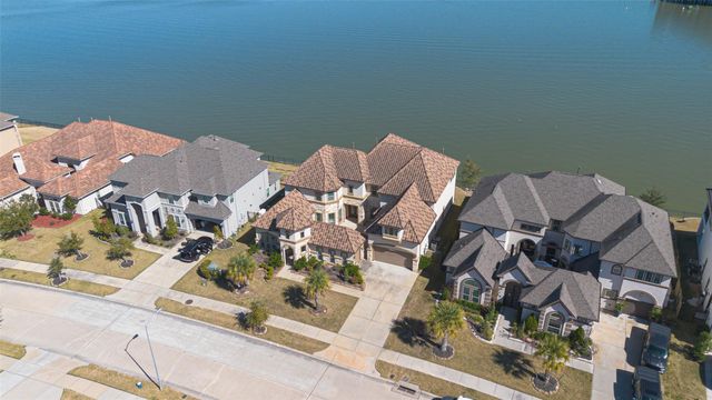 13319 Arbor Villa Lane, Houston, TX 77044