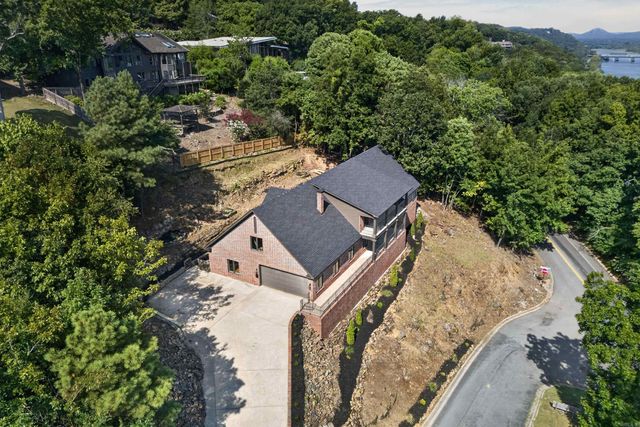 1 Overlook Circle, Little Rock, AR 72207