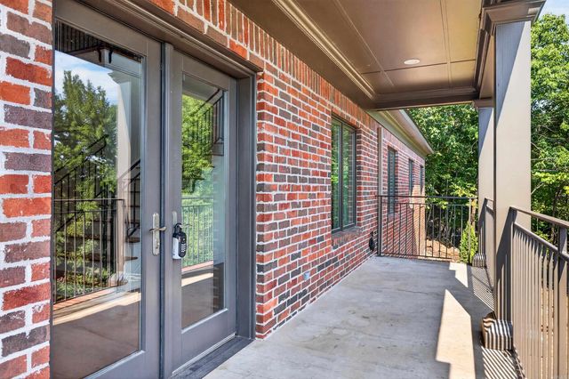 1 Overlook Circle, Little Rock, AR 72207