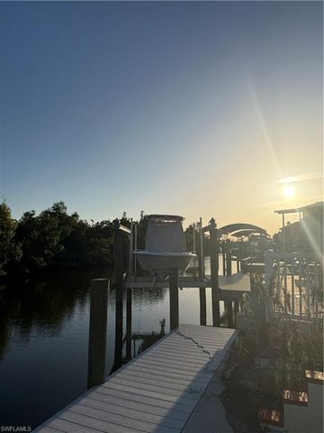 3853 Cherry LN, St. James City, FL 33956