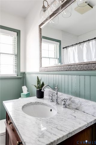 1445 Bargrove Rd, North Chesterfield, VA 23235