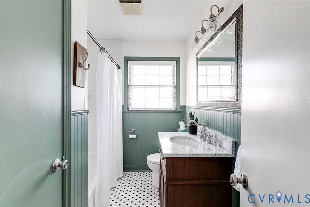 1445 Bargrove Rd, North Chesterfield, VA 23235