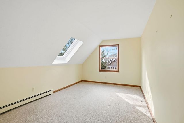 19 Nemasket Road, Falmouth, MA 02540