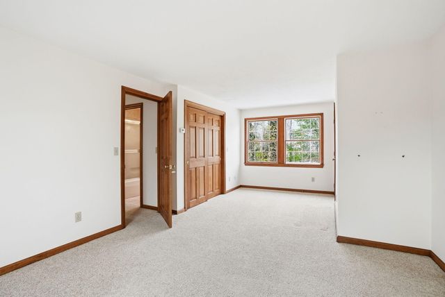 19 Nemasket Road, Falmouth, MA 02540