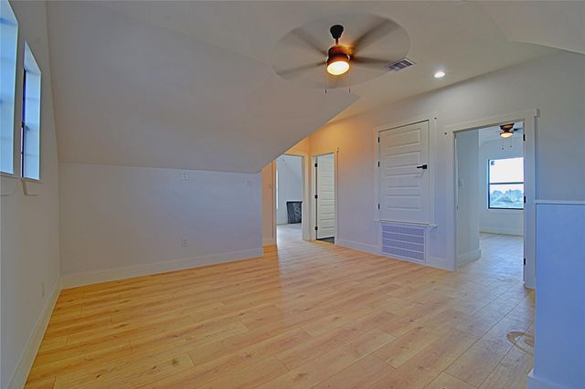 1902 Bay West Blvd BLVD, Horseshoe Bay, TX 78657