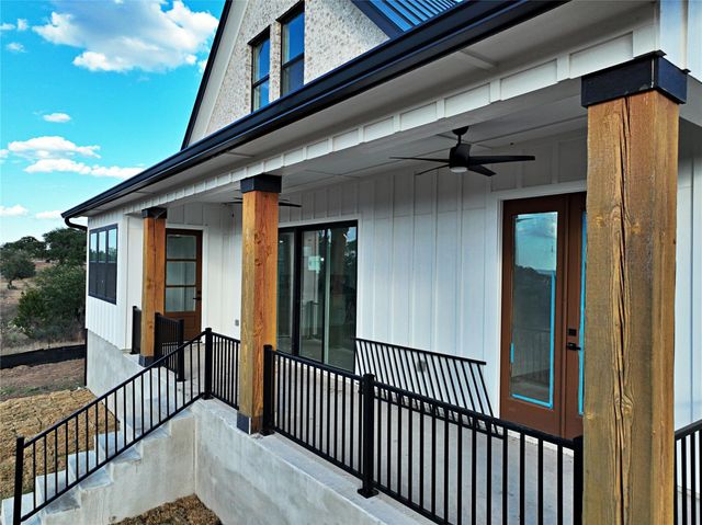 1902 Bay West Blvd BLVD, Horseshoe Bay, TX 78657
