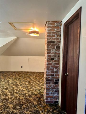 1011 Kickapoo Street, Leavenworth, KS 66048