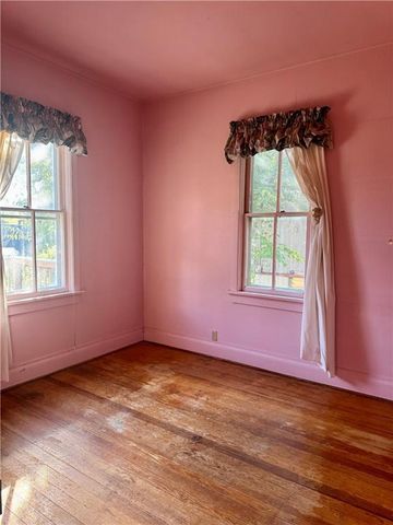 1011 Kickapoo Street, Leavenworth, KS 66048