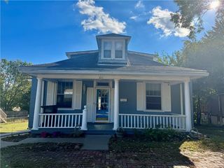 1011 Kickapoo Street, Leavenworth, KS 66048