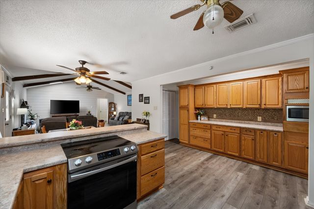 902 Greenbriar Drive, Joshua, TX 76058