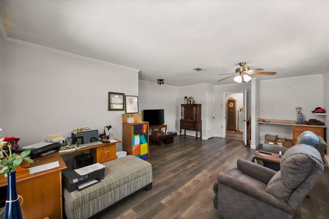 902 Greenbriar Drive, Joshua, TX 76058