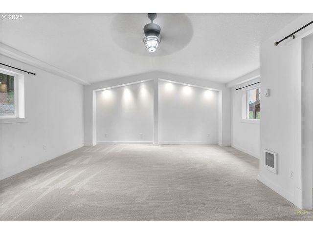 7715 Ne QUARRY Rd, La Center, WA 98629