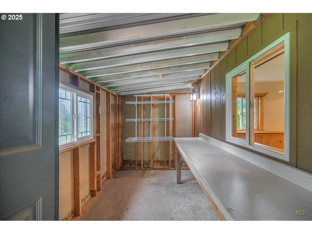 7715 Ne QUARRY Rd, La Center, WA 98629